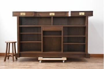 中古　美品　激レア希少モデル!!　カリモク家具(karimoku)　domani(ドマーニ)　Morganton(モーガントン)　フットレール付きバーカウンターテーブル　定価100万円以上　(R-086715)