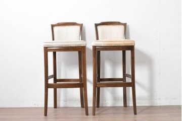 中古　希少　カリモク家具(karimoku)　domani(ドマーニ)　Morganton(モーガントン)　織り柄ファブリックが上品なカウンターチェア2脚セット　(R-086716)