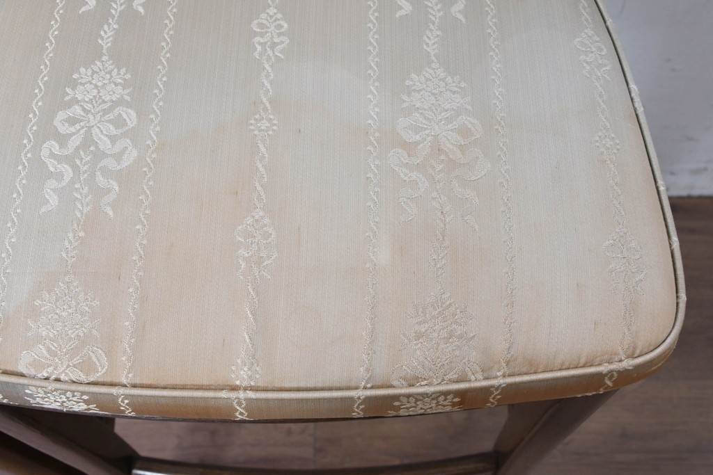 中古　希少　カリモク家具(karimoku)　domani(ドマーニ)　Morganton(モーガントン)　織り柄ファブリックが上品なカウンターチェア2脚セット　(R-086716)