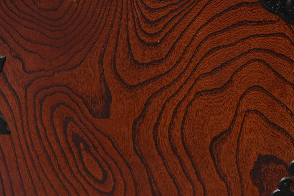 《天板・台輪取り付け加工費込み》　中古　美品　岩谷堂箪笥　菊幸　重厚な錠前金具が目を引く衣装盆5杯の着物箪笥　(R-086720)