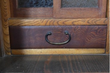 和製アンティーク　前面欅(ケヤキ)材　上杢!　違い棚付き二段重ね関東水屋箪笥　(R-086722)