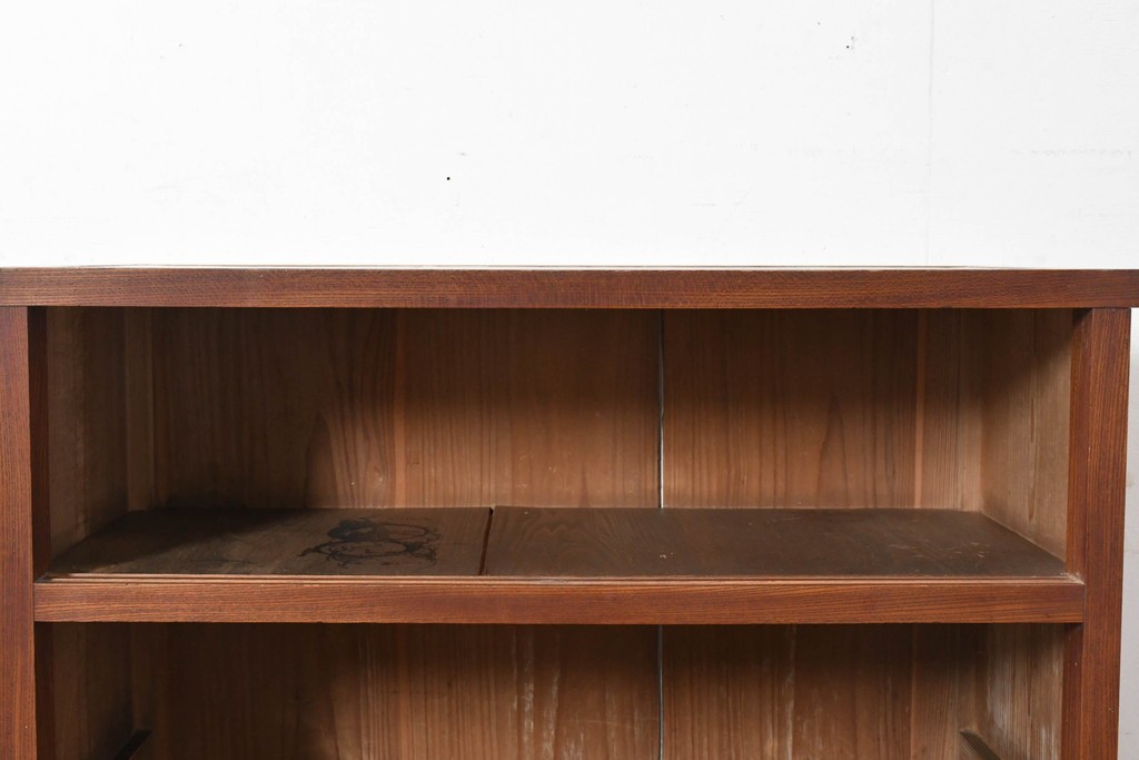 和製アンティーク　前面欅(ケヤキ)材　上杢!　引き出し3杯付きの関東水屋箪笥サイドボード　(R-086723)