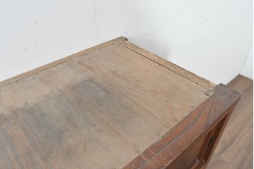 和製アンティーク　前面欅(ケヤキ)材　上杢!　引き出し3杯付きの関東水屋箪笥サイドボード　(R-086723)