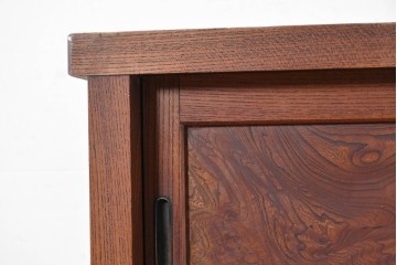 和製アンティーク　前面欅(ケヤキ)材　上杢!　引き出し3杯付きの関東水屋箪笥サイドボード　(R-086723)