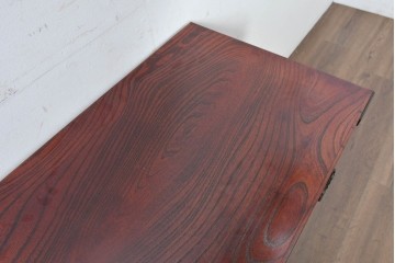 中古　美品　岩谷堂箪笥　欅(ケヤキ)材　重厚な金具が目を引く整理箪笥　(R-086725)