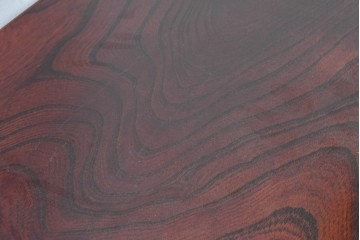 中古　美品　岩谷堂箪笥　欅(ケヤキ)材　重厚な金具が目を引く整理箪笥　(R-086725)