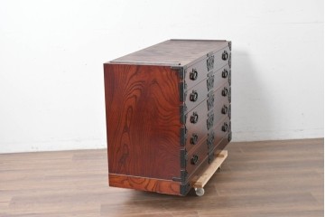 《天板取り付け加工費込み》　中古　美品　岩谷堂箪笥　欅(ケヤキ)材　重厚な金具が目を引く整理箪笥　(R-086726)