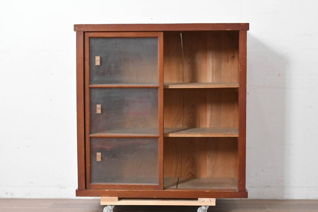 和製アンティーク　レトロ　素朴なガラス戸棚　(R-086728)