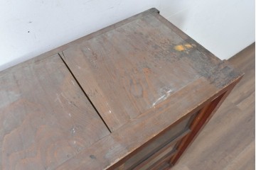 和製アンティーク　レトロ　素朴なガラス戸棚　(R-086728)