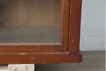 和製アンティーク　レトロ　素朴なガラス戸棚　(R-086728)