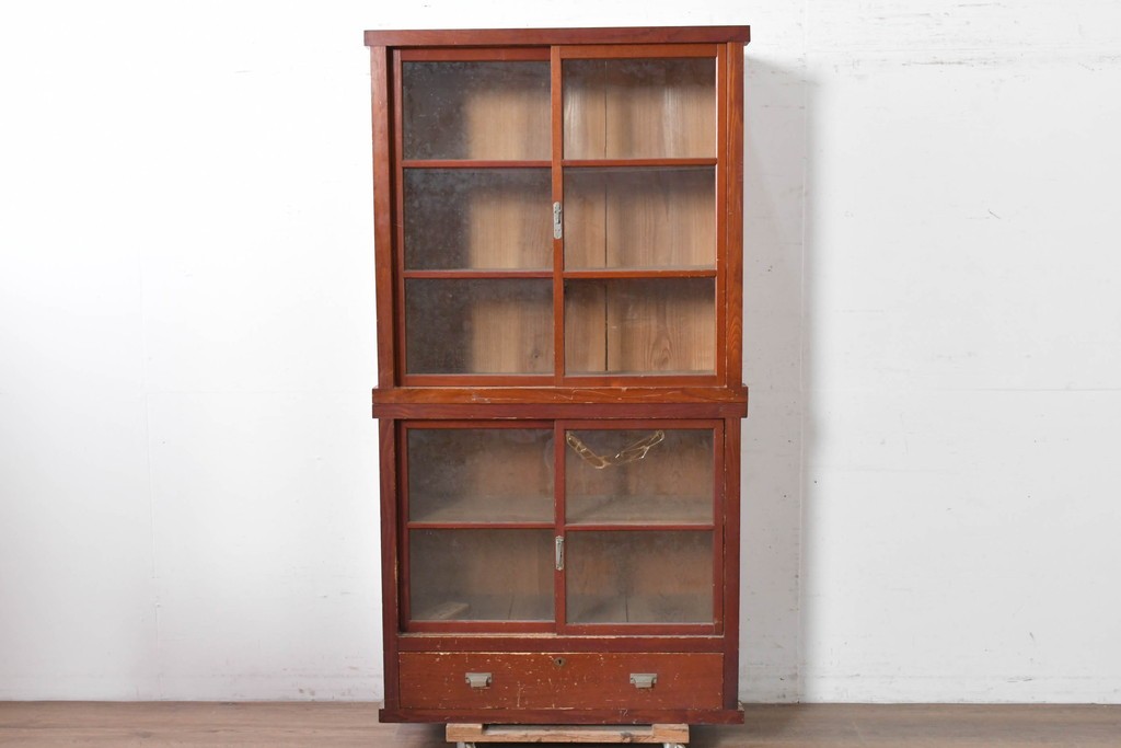 和製アンティーク　レトロな引き出し付き重ねガラス戸棚　(R-086730)