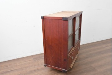 和製アンティーク　レトロな引き出し付きガラス戸棚　(R-086732)