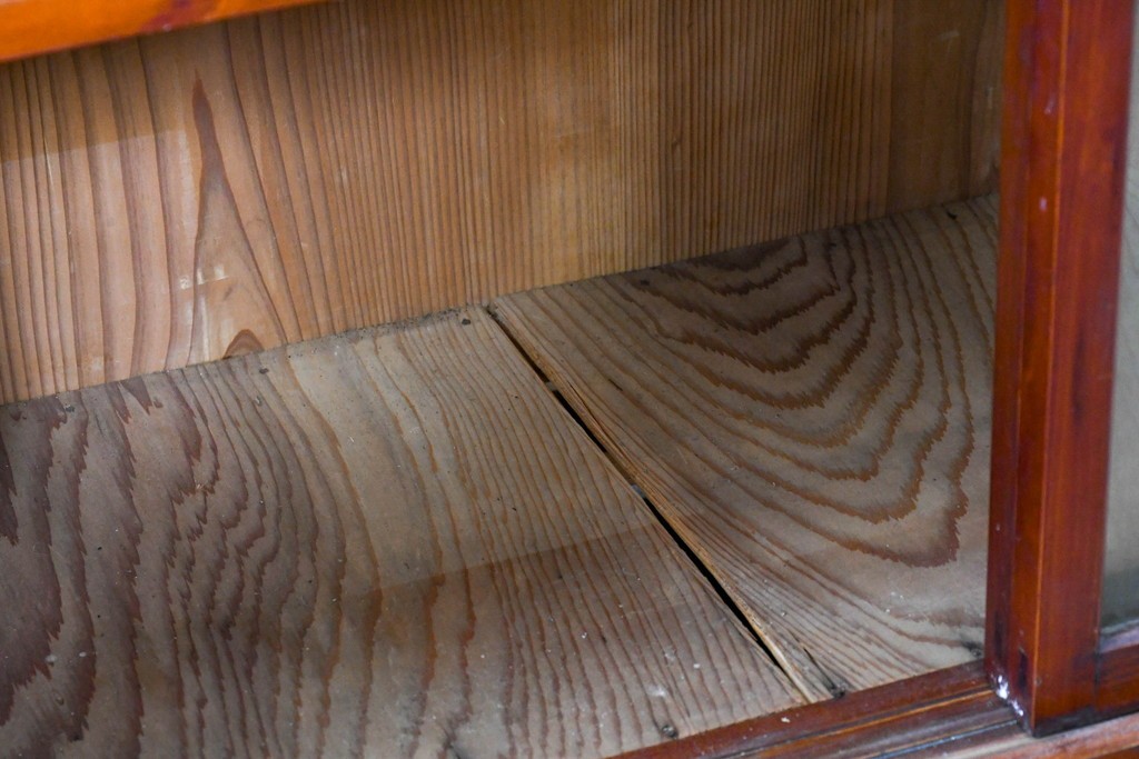 和製アンティーク　レトロ　素朴なガラス戸棚　(R-086734)