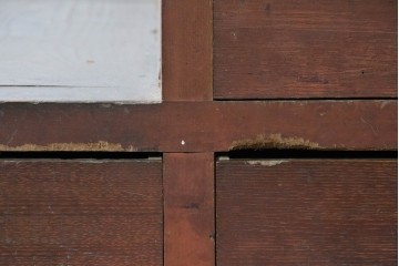 和製アンティーク　収納力に優れた実用的な造りの階段箪笥　(R-086736)