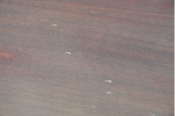 イギリスヴィンテージ　挽物脚と貫がアクセントのクラシカルなサイドテーブル　(R-086737)