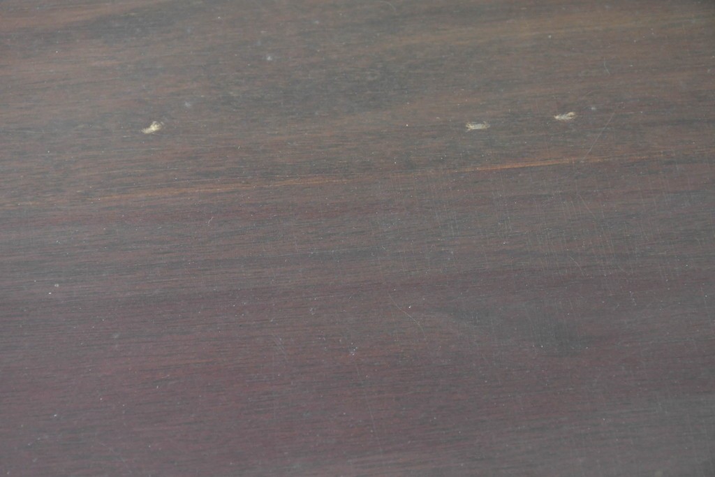 イギリスヴィンテージ　挽物脚と貫がアクセントのクラシカルなサイドテーブル　(R-086737)