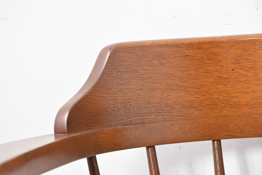 中古　美品　柏木工(KASHIWA、かしわ)　楢(ナラ)材　木の温もりあふれるキャプテンチェア2脚セット　(R-086743)