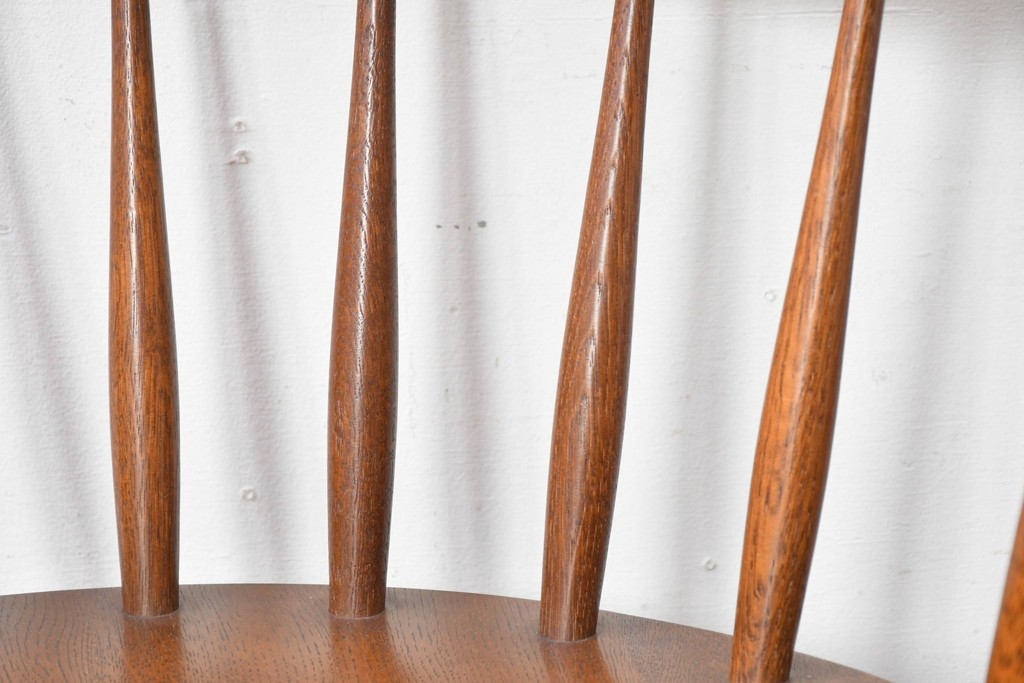 中古　美品　柏木工(KASHIWA、かしわ)　楢(ナラ)材　木の温もりあふれるキャプテンチェア2脚セット　(R-086743)