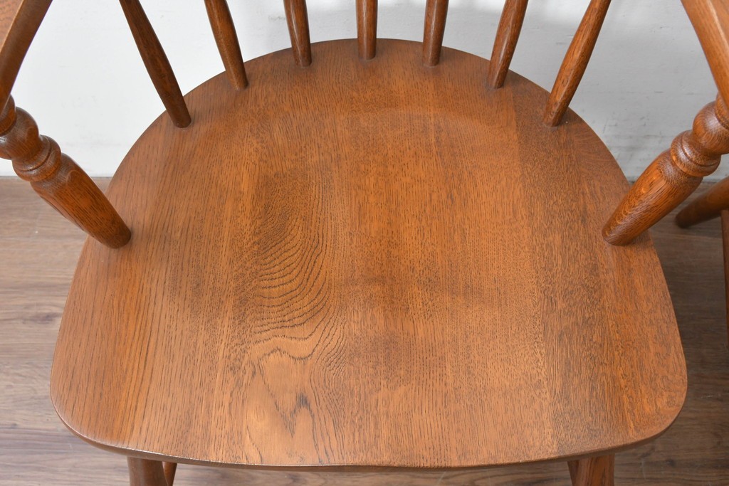 中古　美品　柏木工(KASHIWA、かしわ)　楢(ナラ)材　木の温もりあふれるキャプテンチェア2脚セット　(R-086743)