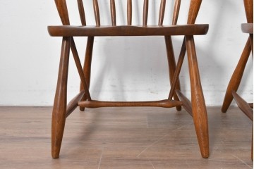 中古　美品　柏木工(KASHIWA、かしわ)　楢(ナラ)材　木の温もりあふれるキャプテンチェア2脚セット　(R-086743)