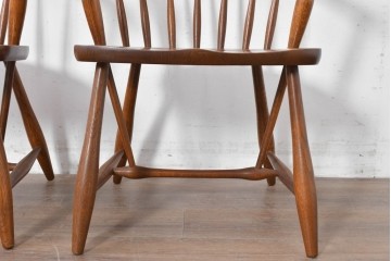 中古　美品　柏木工(KASHIWA、かしわ)　楢(ナラ)材　木の温もりあふれるキャプテンチェア2脚セット　(R-086743)