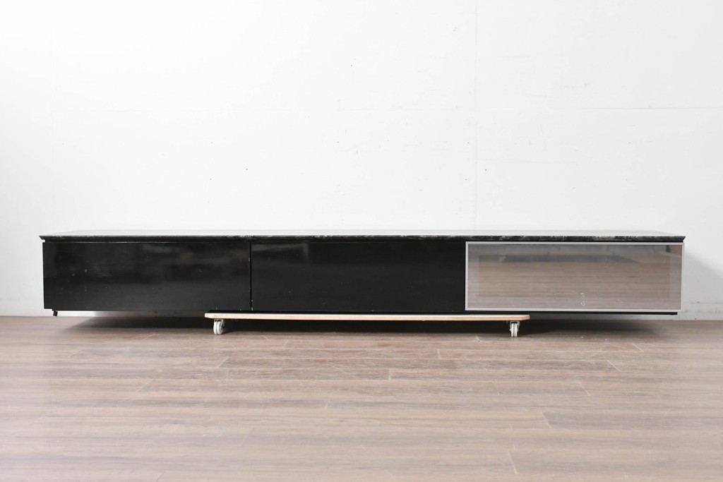 中古　国産特注品　天板(大理石)　重厚な天板が目を引くテレビボード　製作費約60万円　(R-086744)