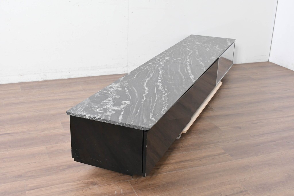 中古　国産特注品　天板(大理石)　重厚な天板が目を引くテレビボード　製作費約60万円　(R-086744)