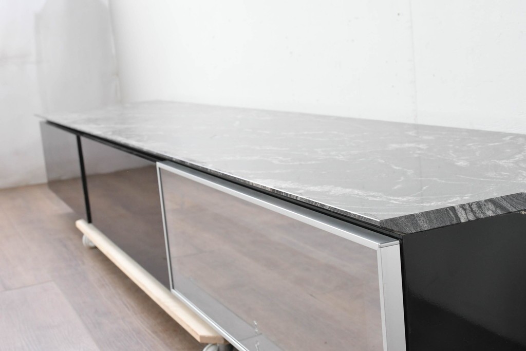 中古　国産特注品　天板(大理石)　重厚な天板が目を引くテレビボード　製作費約60万円　(R-086744)