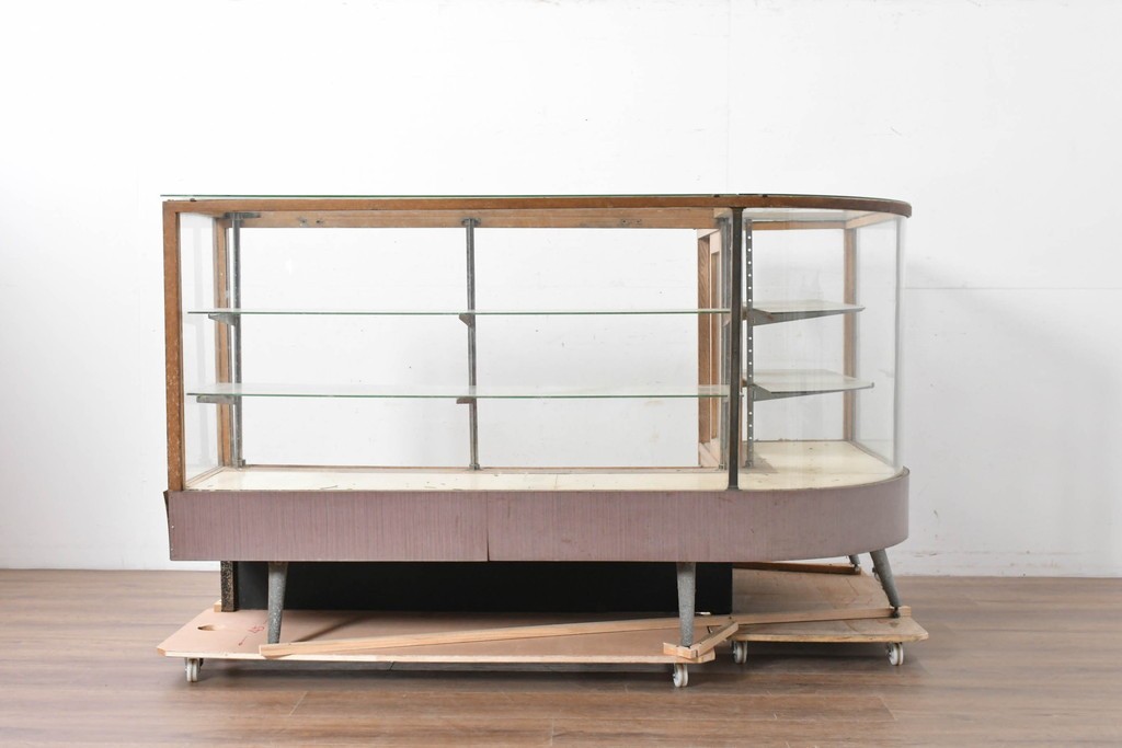 和製ヴィンテージ　曲げガラス　引き出し3杯付きの昭和レトロなL型ショーケース　(R-086745)