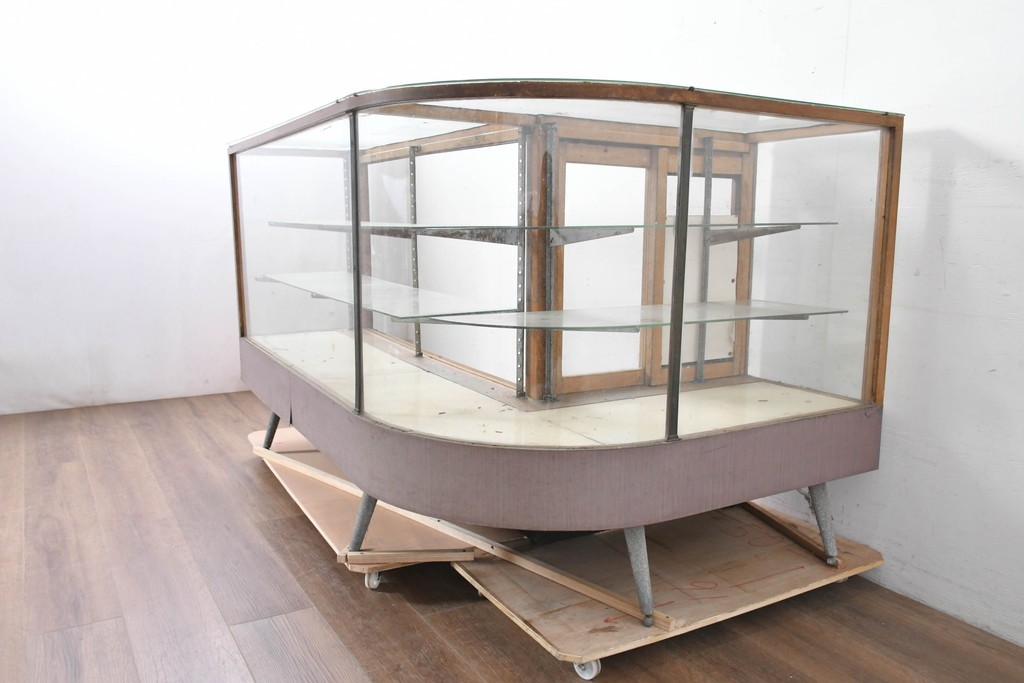 和製ヴィンテージ　曲げガラス　引き出し3杯付きの昭和レトロなL型ショーケース　(R-086745)