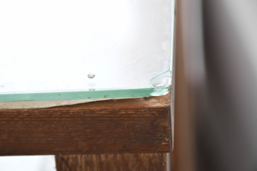 和製ヴィンテージ　楢(ナラ)材の木枠と広いガラス面が魅力のガラスショーケース　(R-086750)