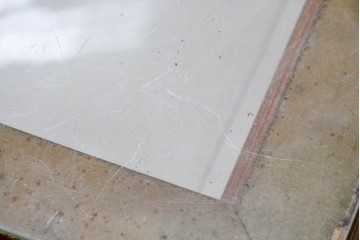 和製ヴィンテージ　楢(ナラ)材の木枠と広いガラス面が魅力のガラスショーケース　(R-086750)