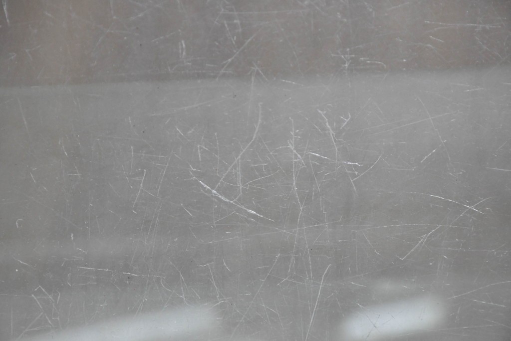 和製ヴィンテージ　楢(ナラ)材の木枠と広いガラス面が魅力のガラスショーケース　(R-086750)