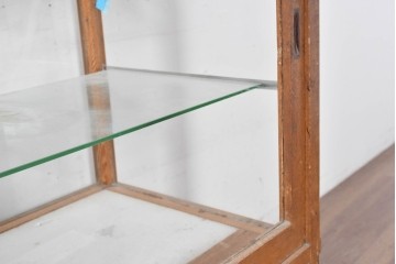 和製ヴィンテージ　楢(ナラ)材の木枠と広いガラス面が魅力のガラスショーケース　(R-086750)