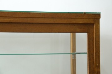 和製ヴィンテージ　楢(ナラ)材の木枠と広いガラス面が魅力のガラスショーケース　(R-086750)