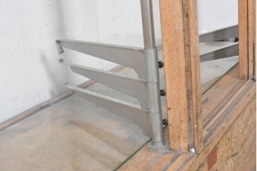 和製ヴィンテージ　広いガラス面でディスプレイが映えるガラスショーケース　(R-086751)