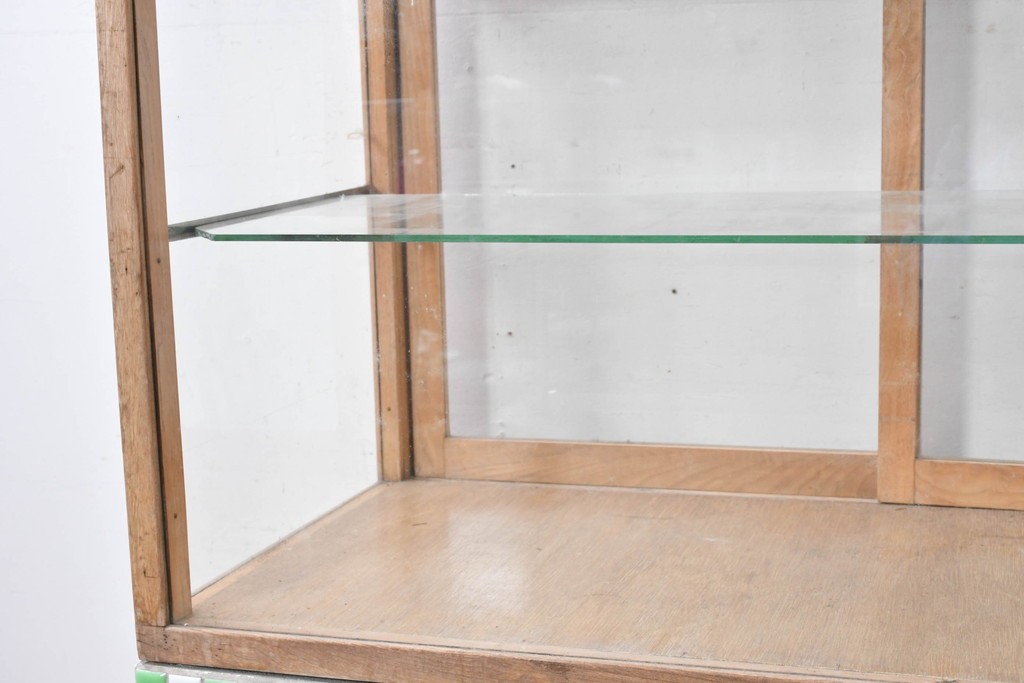 和製ヴィンテージ　希少な小振りサイズ! 　市松模様のタイルがレトロなたばこガラスケース　(R-086752)