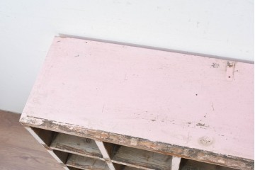 《ペイント仕上げ限定》　和製ヴィンテージ　小振りな15マス収納のシンプルなマス目棚　(R-086753)