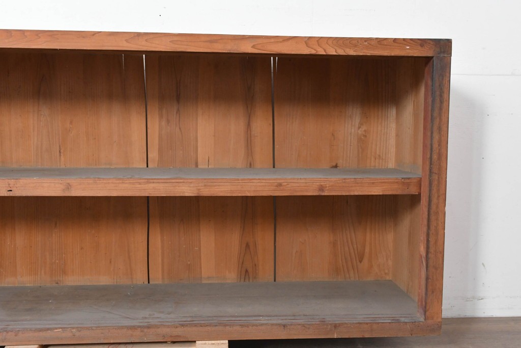 和製アンティーク　木味を楽しめる素朴なオープンラック　(R-086757)