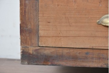 和製アンティーク　木味の素朴な引き出し付きオープンラック　(R-086758)