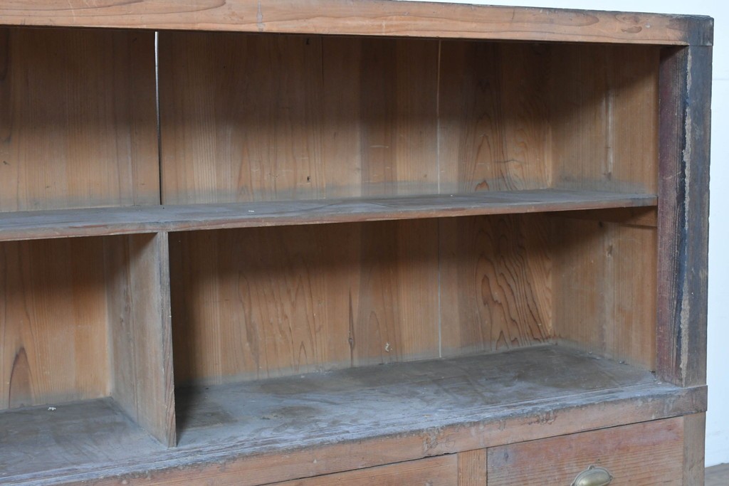 和製アンティーク　木味の素朴な引き出し付きオープンラック　(R-086758)