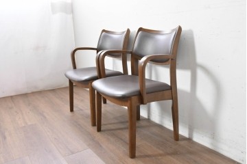 中古　シラカワ(Shirakawa)　ナラ材　S-281　流れるような曲線が上品なアームチェア2脚セット　定価(2脚合計)約15万円　(R-086759)