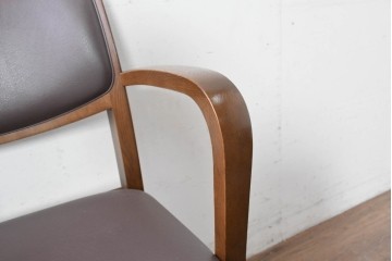 中古　シラカワ(Shirakawa)　ナラ材　S-281　流れるような曲線が上品なアームチェア2脚セット　定価(2脚合計)約15万円　(R-086759)