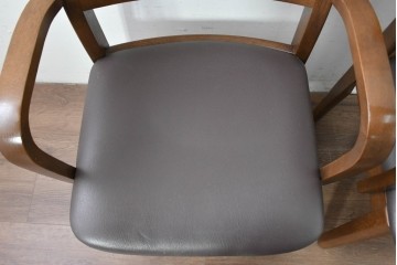 中古　シラカワ(Shirakawa)　ナラ材　S-281　流れるような曲線が上品なアームチェア2脚セット　定価(2脚合計)約15万円　(R-086759)