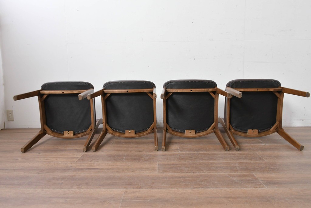 中古　シラカワ(Shirakawa)　ナラ材　S-280　シンプルで上品なダイニングチェア4脚セット　定価(4脚合計)約22万円　(R-086760)