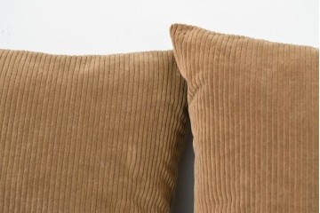 中古　TRUCK　フェザー入りコーデュロイクッション5個セット　(R-086761)