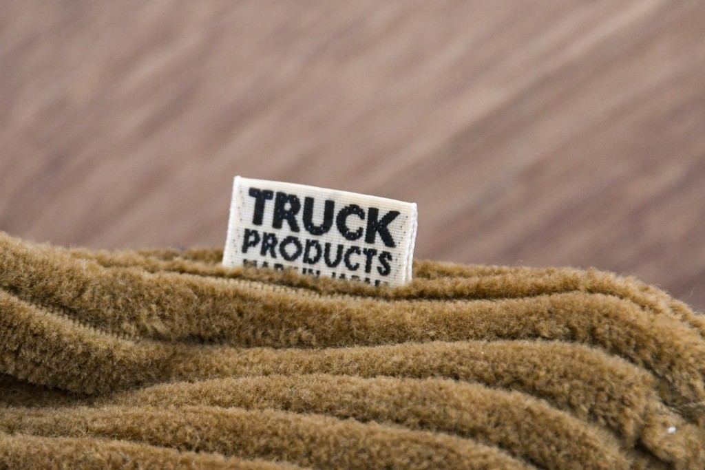 中古　TRUCK　フェザー入りコーデュロイクッション5個セット　(R-086761)