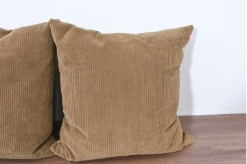 中古　TRUCK　フェザー入りコーデュロイクッション5個セット　(R-086761)