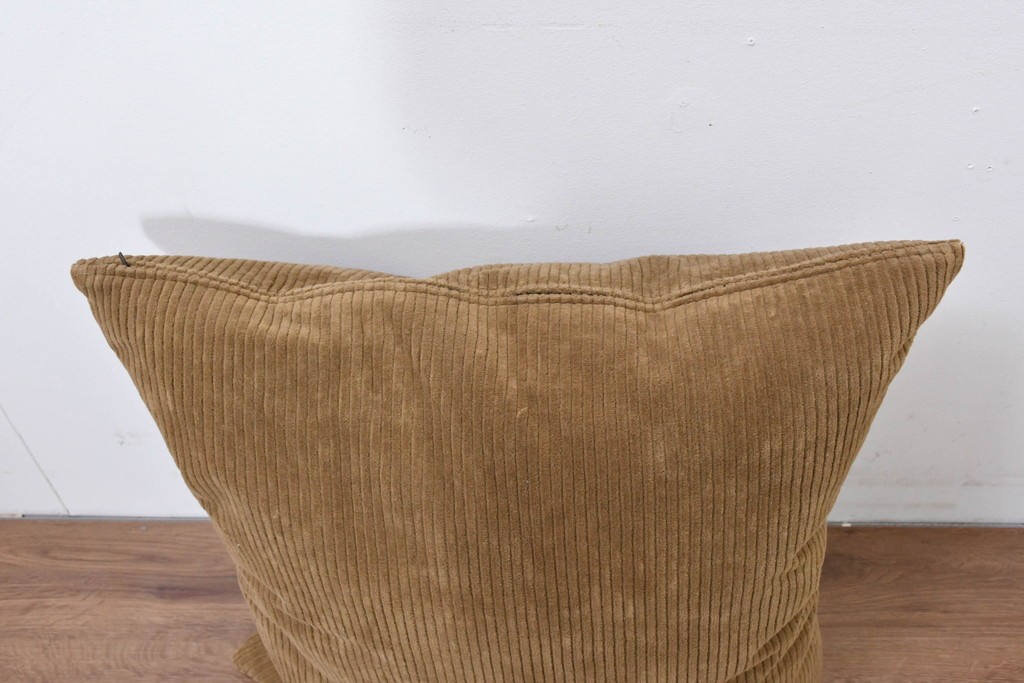 中古　TRUCK　フェザー入りコーデュロイクッション5個セット　(R-086761)