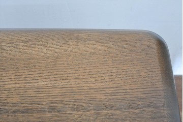 中古　シラカワ(Shirakawa)　オーク材　丸みのある柔らかなシルエットのダイニングテーブル　定価推定約21万円　(R-086762)